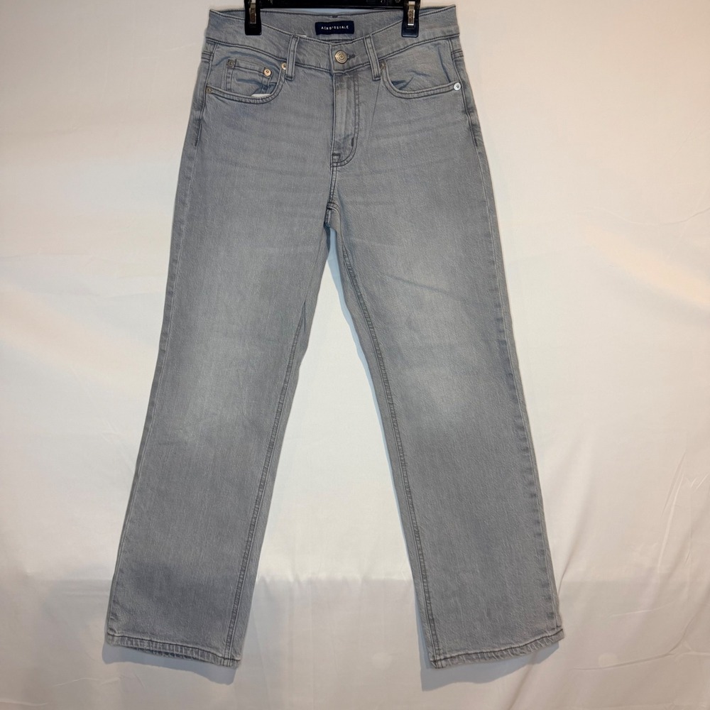 Aeropostale Womens Low Rise Baggy Jeans Light Gray Straight Leg Denim Pant